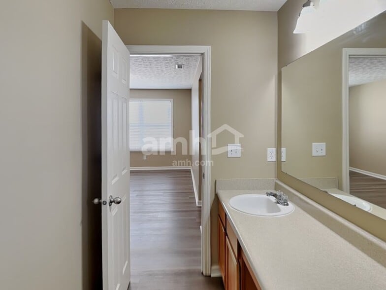 Building Photo - 3862 Dusty Sands Rd