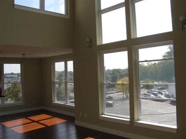 Building Photo - 27 Wheeler St