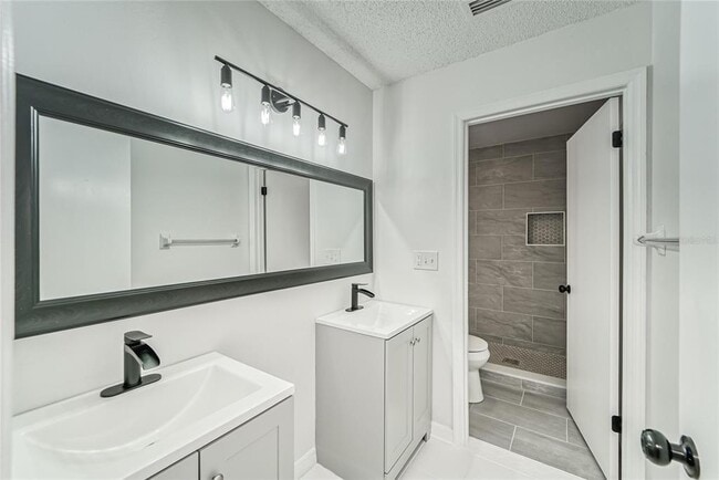 Building Photo - 1326 Idlewood Dr
