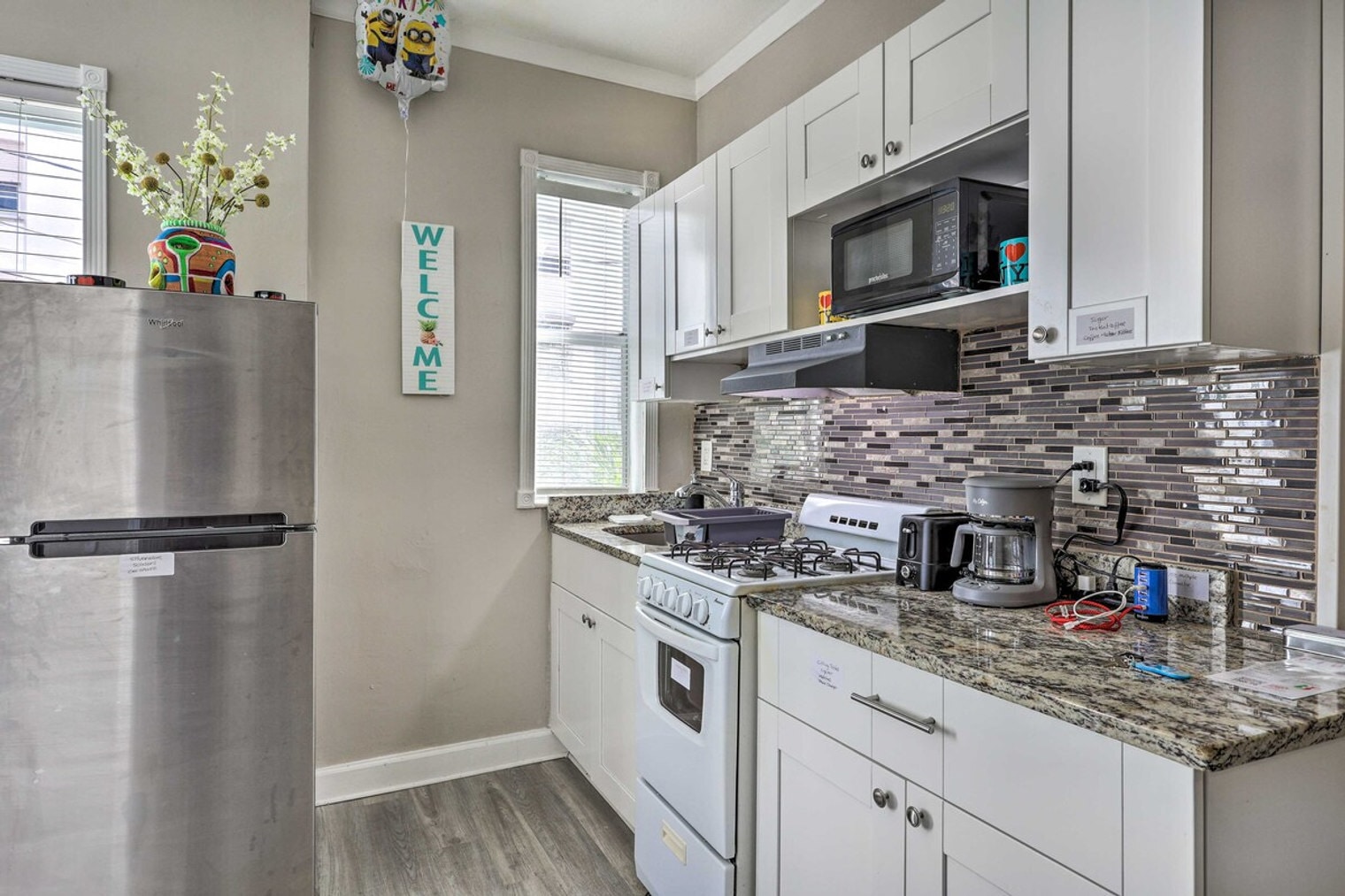 Building Photo - 3700 Collins Ave