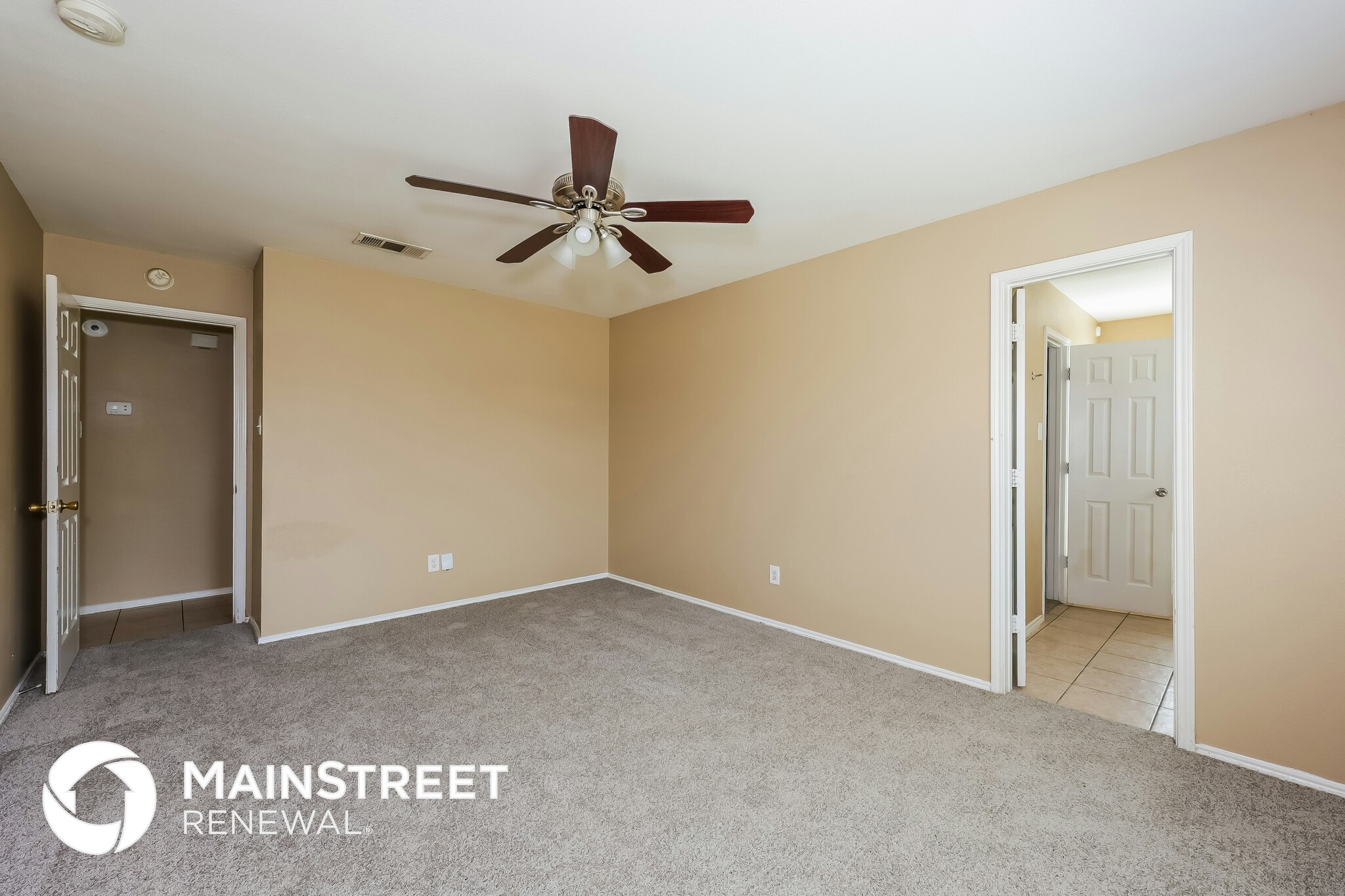 Building Photo - 1244 Cleardale Dr