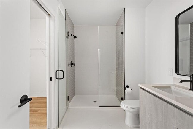 Building Photo - 4315 S Congress Ave