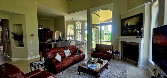 Building Photo - 943 High Meadow Ranch Dr