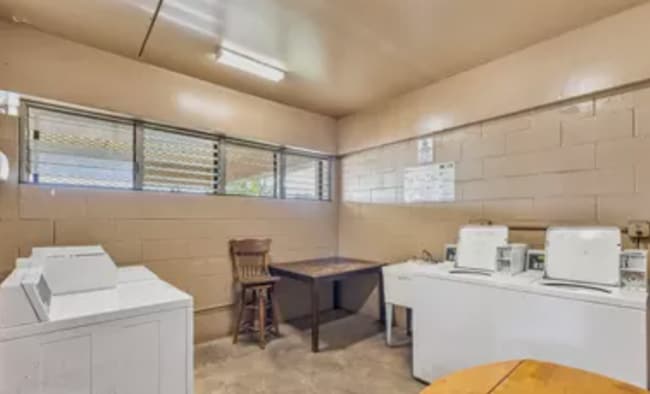 Building Photo - Pearl City 2BR Condo – Near Pearl Harbor – Parking Included – Available Now