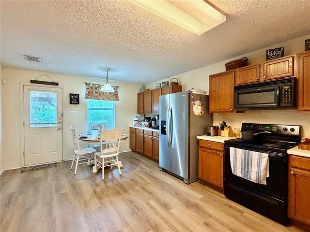 Building Photo - 3119 Breton Dr