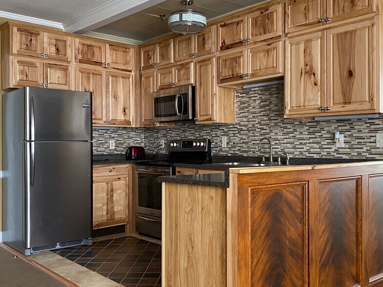 Kitchen Area - 940 4th Ave