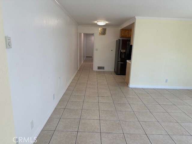 Building Photo - 770 W Hamilton Ave