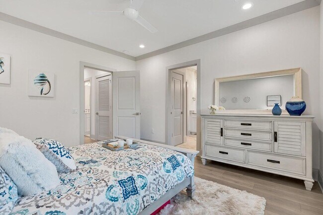 Building Photo - 35 Golden Bell Ct