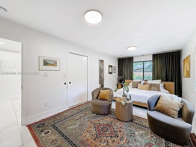 Building Photo - 1367 NW 41st St