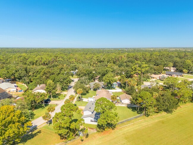 Building Photo - Beautifully upgraded two-story rental home...