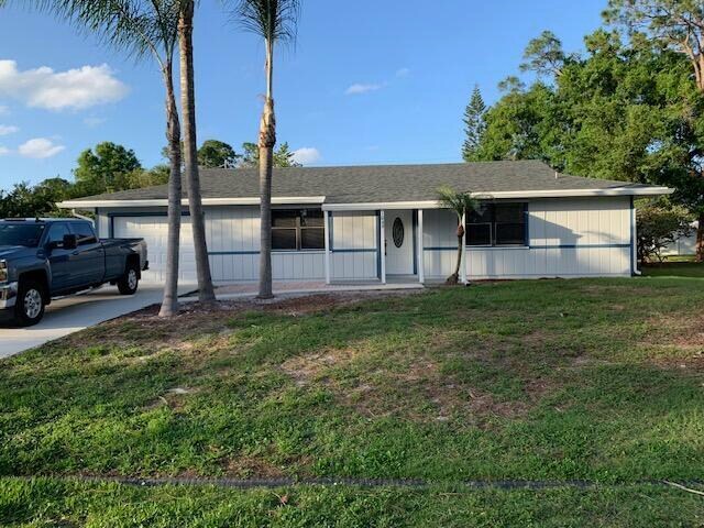 Primary Photo - 1049 SW Eureka Ave