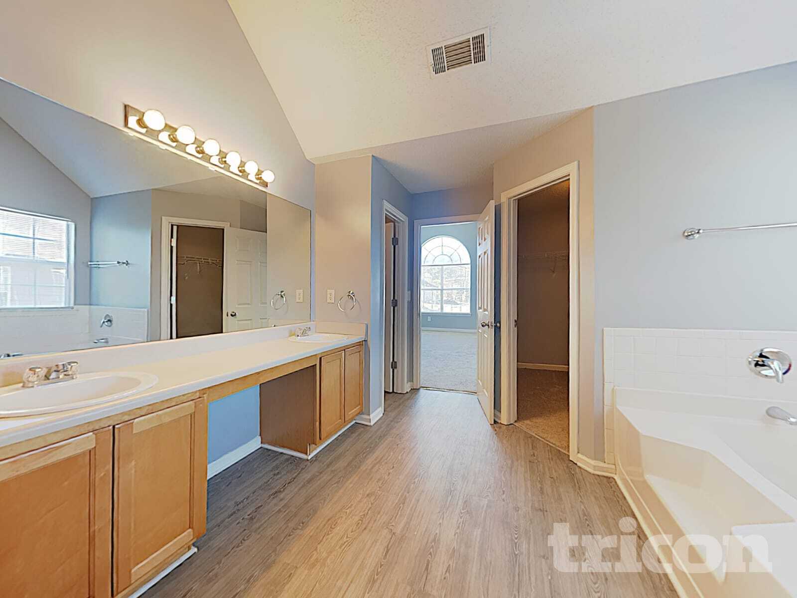 Building Photo - 2372 Creel Rd