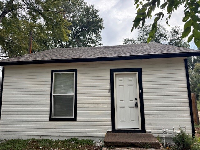 Primary Photo - 118 S Monroe Ave