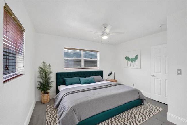 Building Photo - 7021 Park St