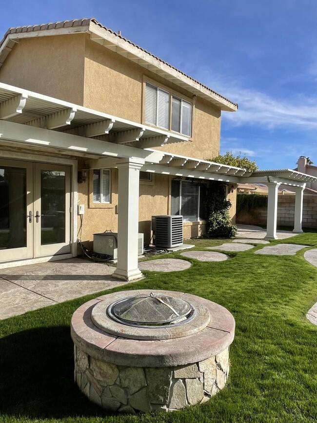 Building Photo - 79289 Paseo Del Rey