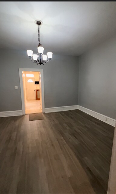 Building Photo - 522 N 58th St