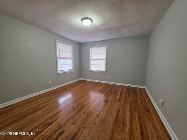 Building Photo - 1265 Donald St