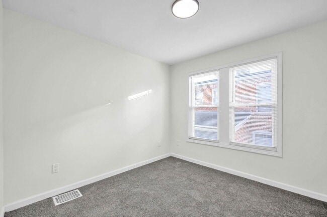 Building Photo - 1216 Atcheson St