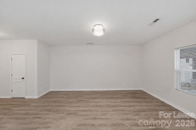 Building Photo - 8422 Candlenut Ln