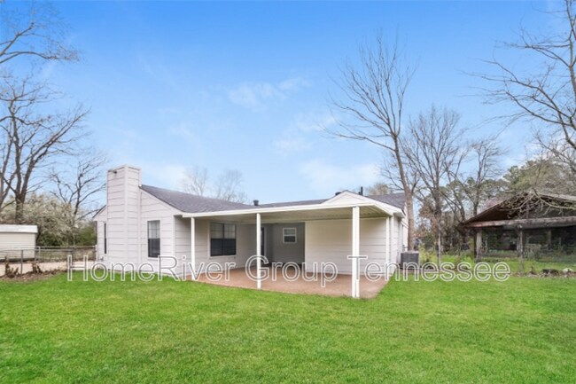 Building Photo - 2775 Ashbriar Dr