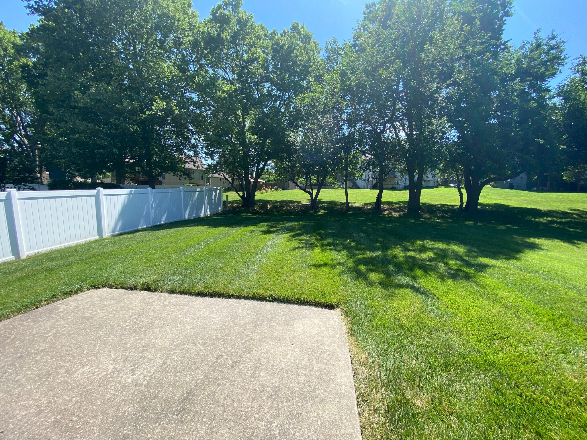 Building Photo - 733 SE Claremont St