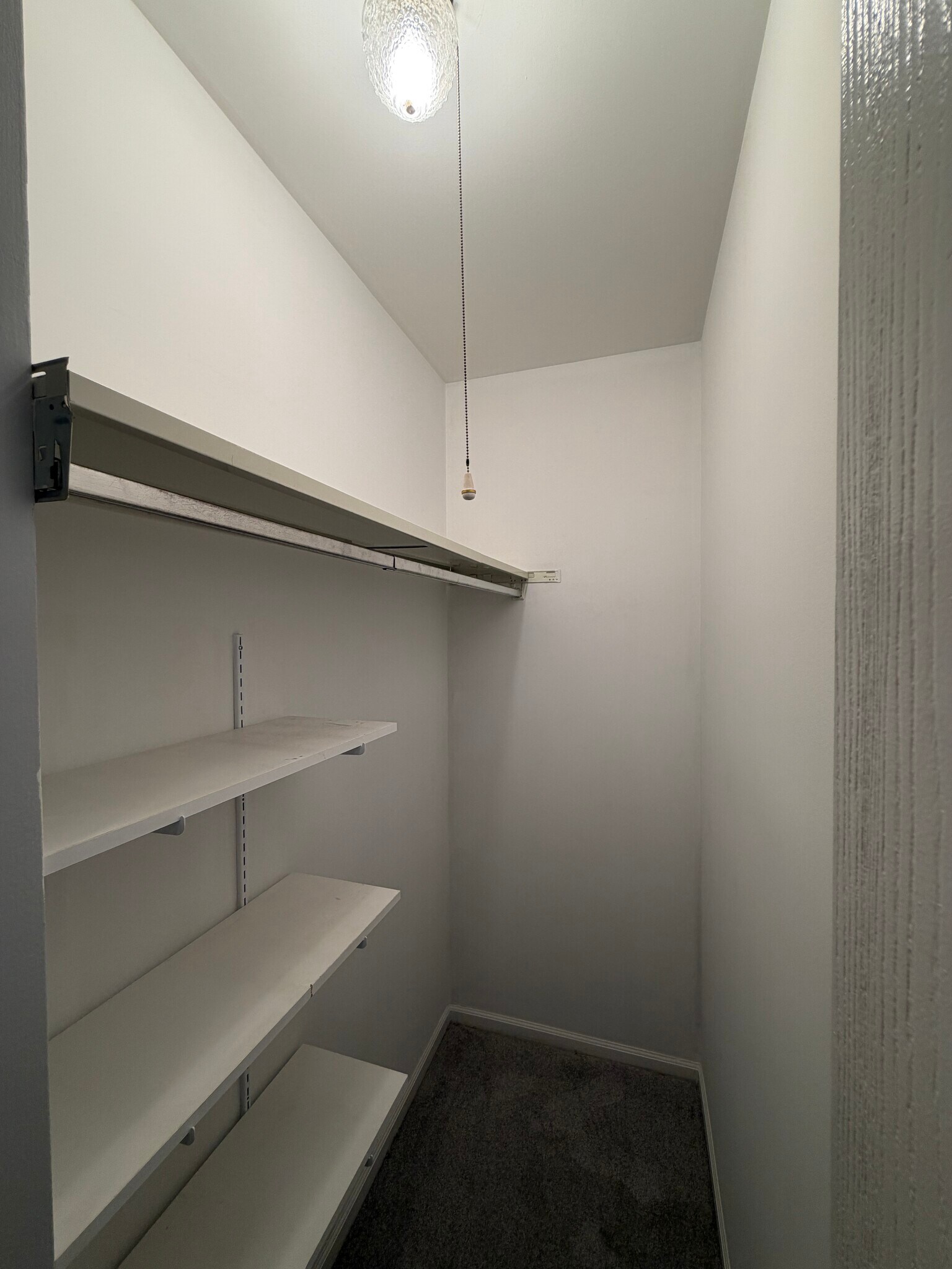 Building Photo - 743 Sterling Ct