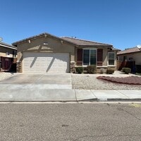 Building Photo - 4 BEDROOM VICTORVILLE HOME