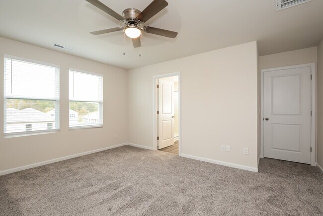 Building Photo - 1211 Sweet Cherry Dr