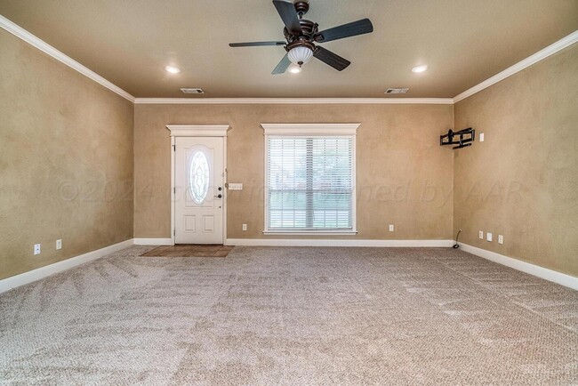 Building Photo - 8003 Manor Haven Ct