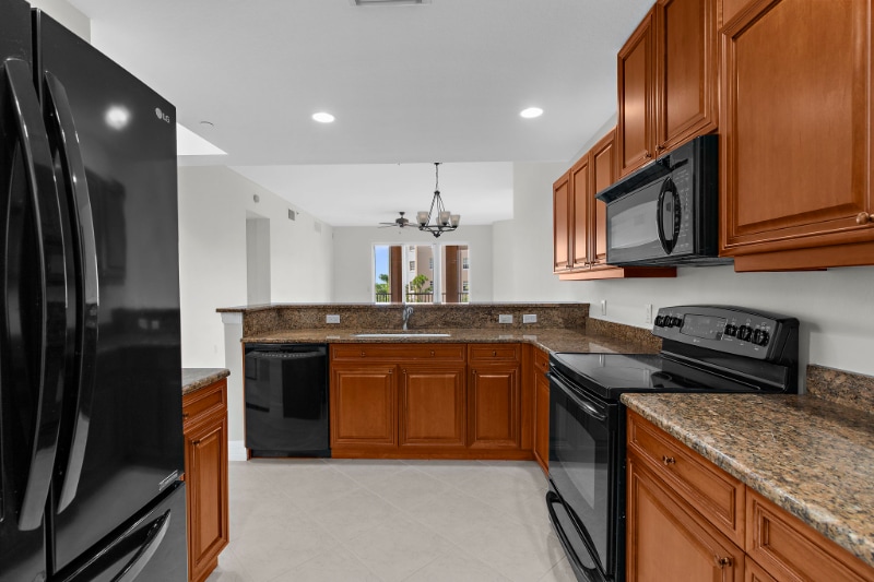 Building Photo - 1921 Monte Carlo Dr