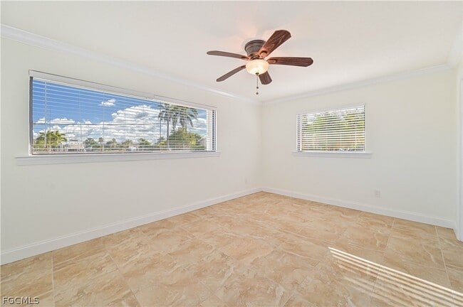 Building Photo - 711 Monterey Ave