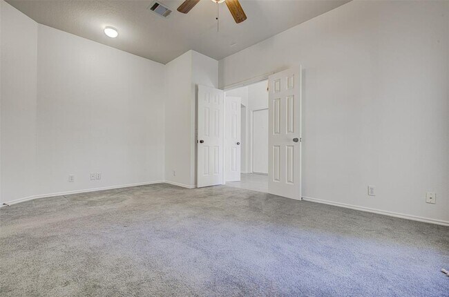 Building Photo - 11817 Watercrest Ct