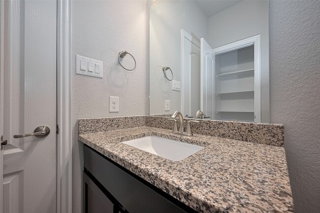 Building Photo - 31415 Conover Dr