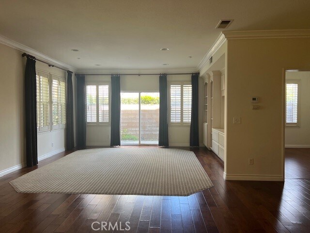 Building Photo - 7353 Ellena W