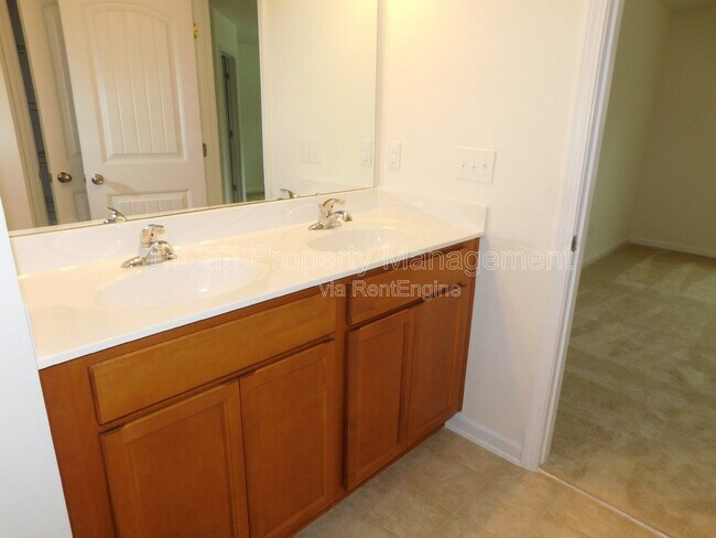 Building Photo - 5041 Eagle Stone Lane