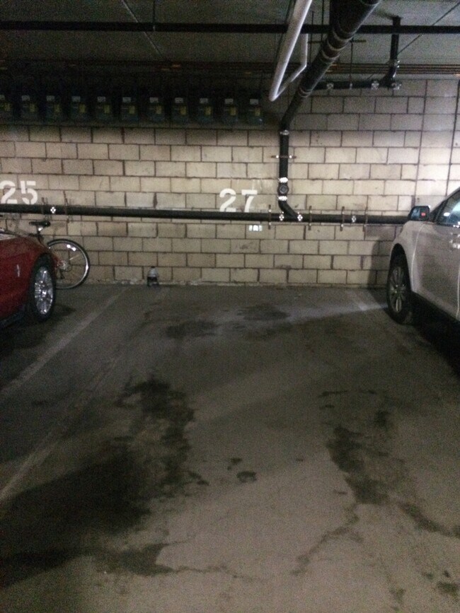 Building Photo - Modern 2-Bedroom in Eden Prairie with Heated Parking and Resort-Style Amenities