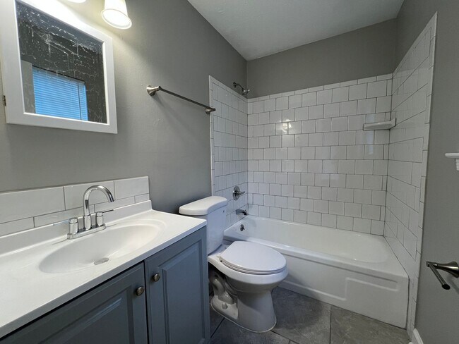 Building Photo - Home for Rent in Gunter Grove