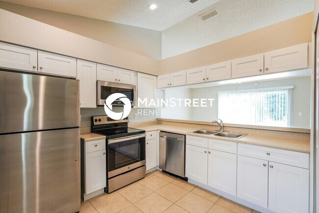 Building Photo - 3 Bedroom Pet-Friendly Home in Davenport, FL with Main Street Renewal