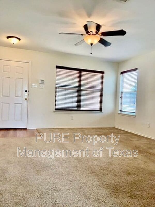 Building Photo - 2223 Perkins Pl