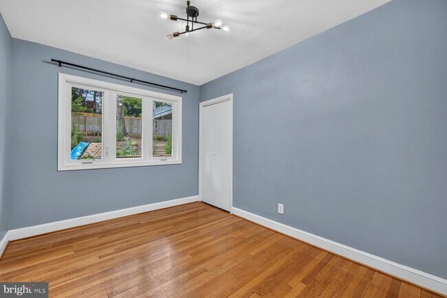 Building Photo - 3604 Husted Dr