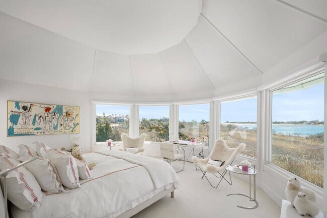 Building Photo - 64 West End Rd