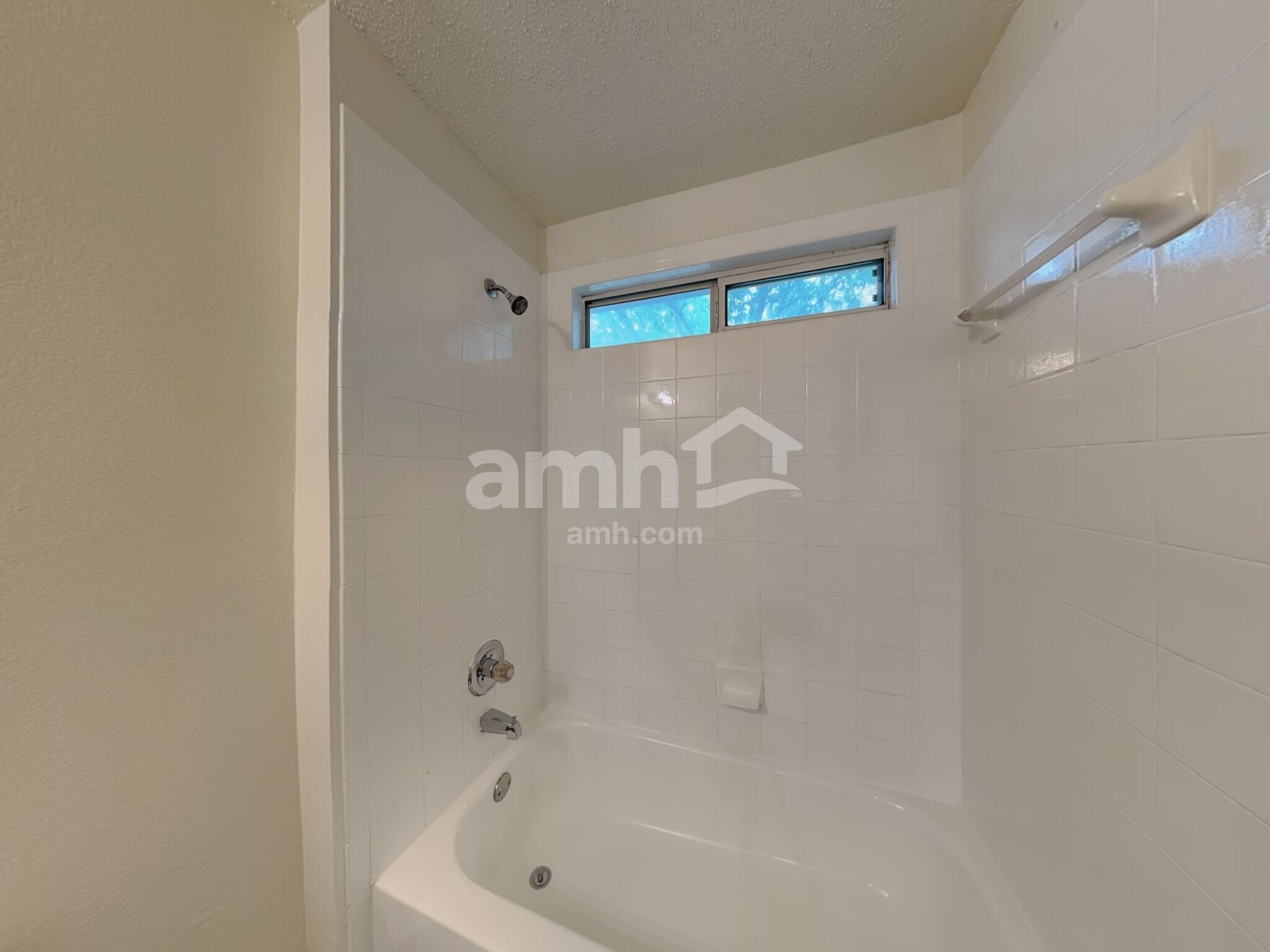 Building Photo - 4026 Holly Leaf Ct