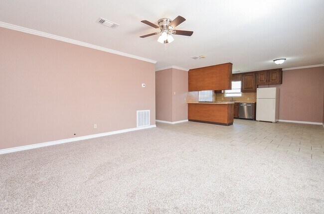 Building Photo - 3011 Orange St