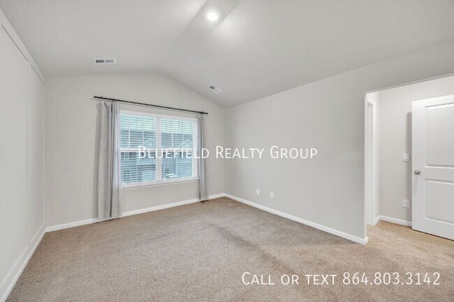 Building Photo - 1329 Wunder Way