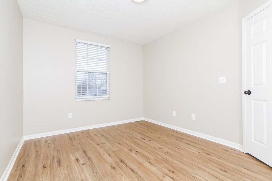 Building Photo - 6682 Warriner Way