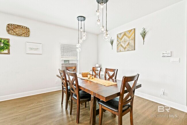 Building Photo - 13164 Shoshoney Cir