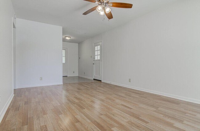 Building Photo - 8406 Burrell Dr
