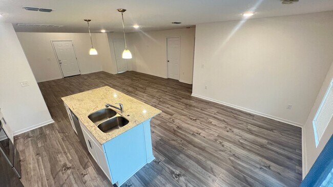 Building Photo - INCREDIBLE, BRAND NEW 4 Bedroom, 2 Bathroom Home in Palm Bay!!