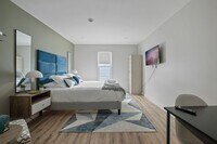 Building Photo - 89 Cottage St