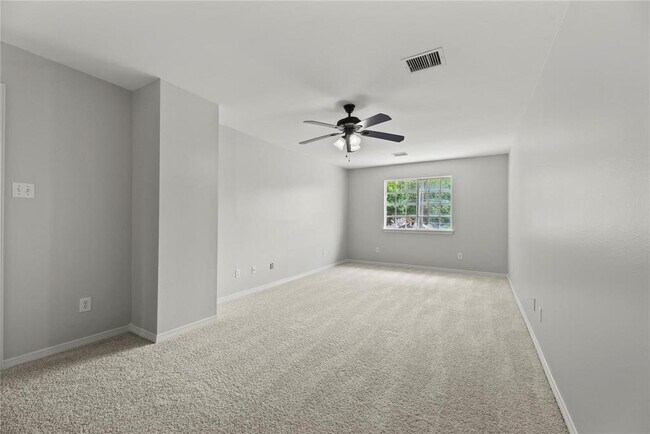 Building Photo - 1822 Lakebend Dr